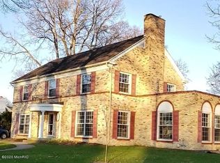 1001 Moulton Ave, Muskegon, MI 49445