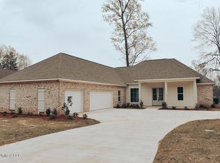 108 Dunton Hill Ln, Clinton, MS 39056