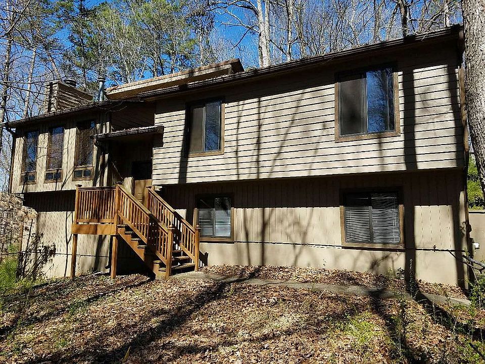 2nd image of 1723 Jody Dr NE