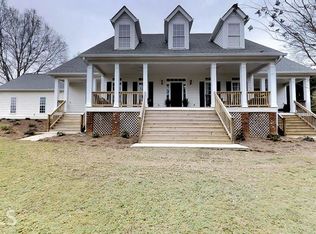 645 Fischer Rd, Sharpsburg, GA 30277