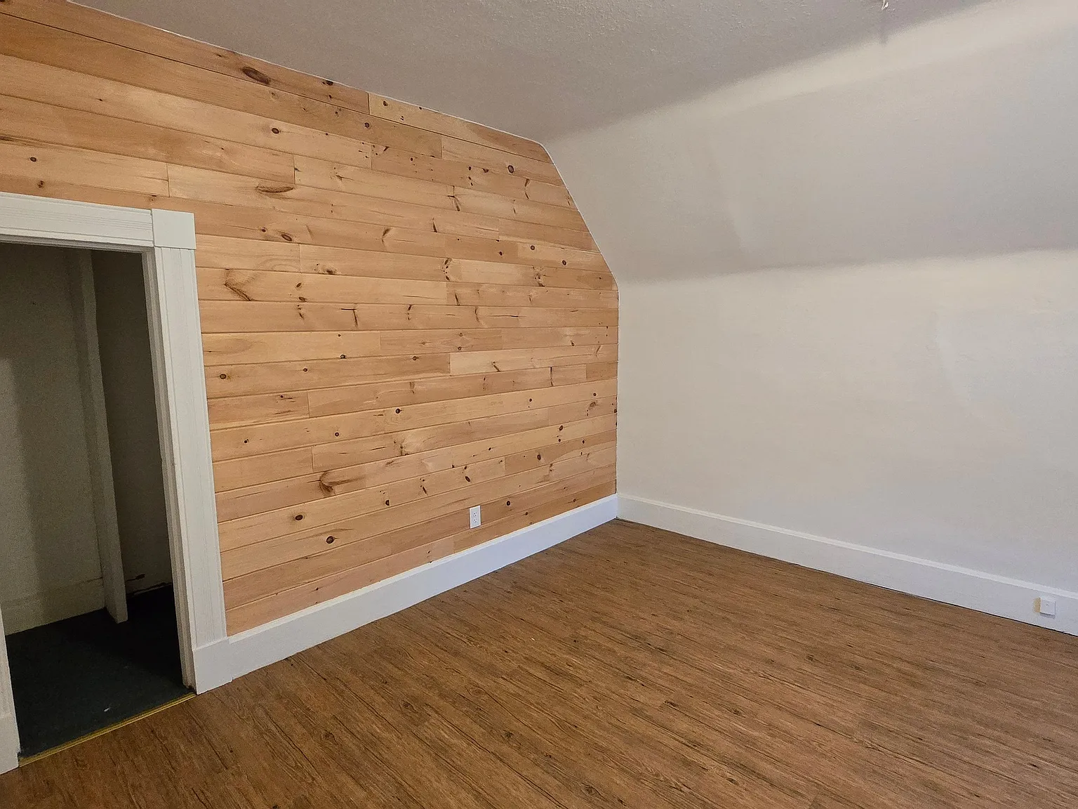 2 bed, 1.0 bath, 850 sqft, $995 — Photo 4