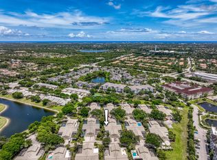 12676 Woodmill Dr, Palm Beach Gardens, FL 33418