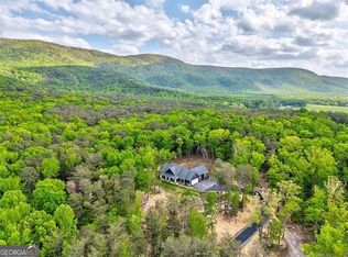 555 E Valley Rd NE, Rydal, GA 30171