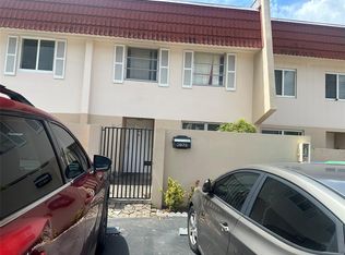 3976 Inverrary Dr #C4, Lauderhill, FL 33319