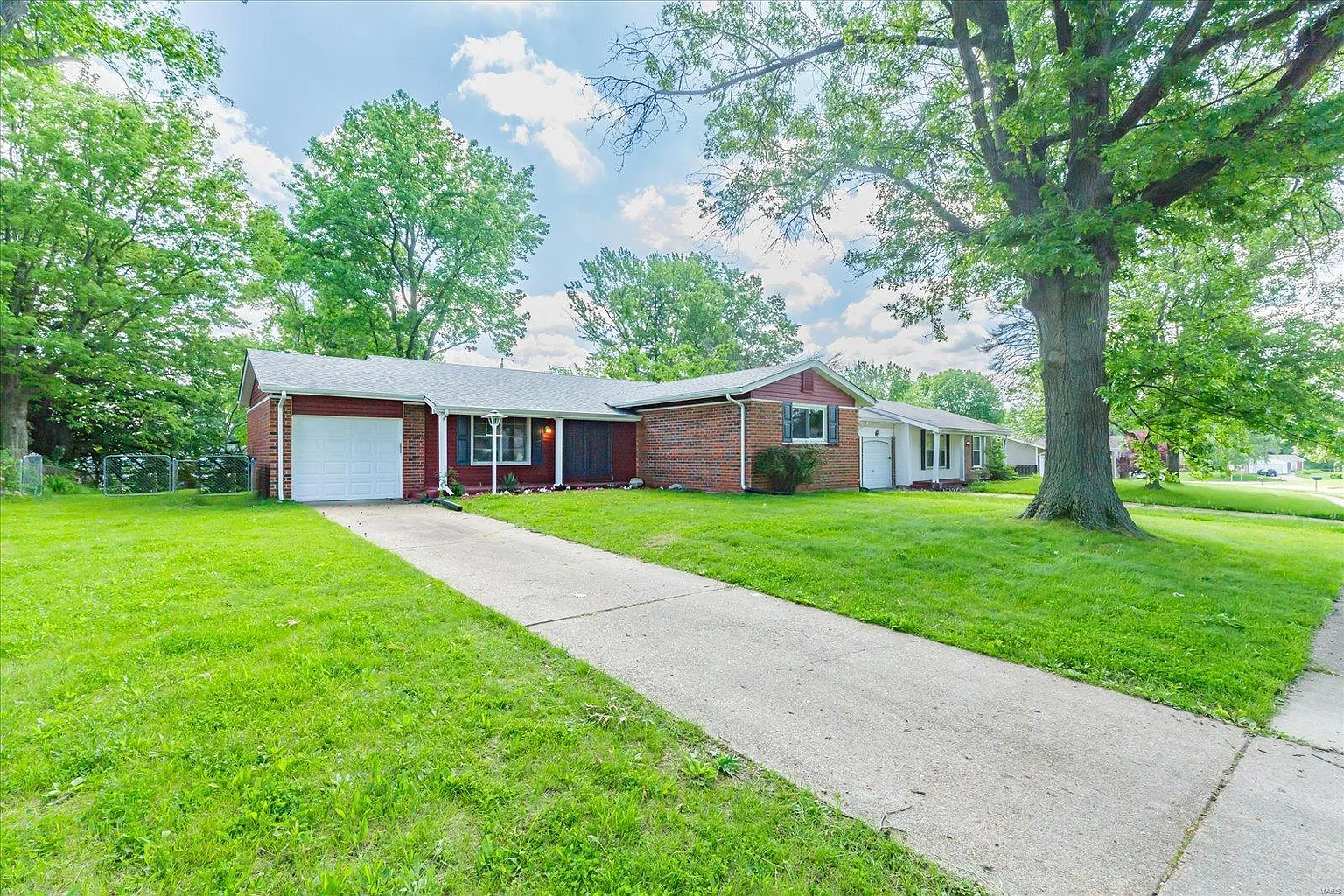 2838 Westminster Dr photo 1