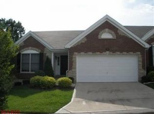 621 W Falls Ct, O'Fallon, MO 63368