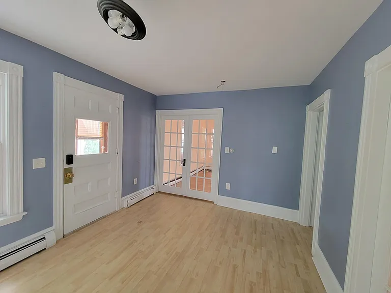 63 Pike St #2 — Photo 35