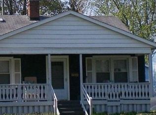 28521 Marquette St, Garden City, MI 48135