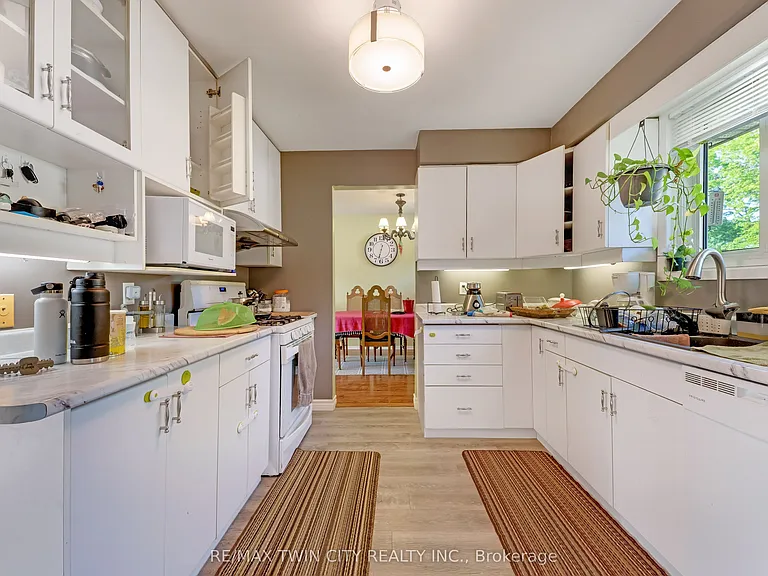 510 Edenbrook Pl — Photo 10