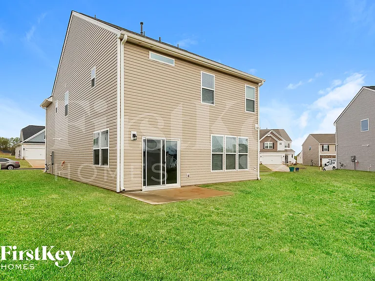 15 Ramblehurst Rd — Photo 15