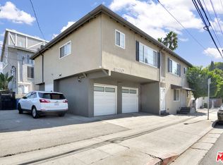 14857 Hartsook St, Sherman Oaks, CA 91403
