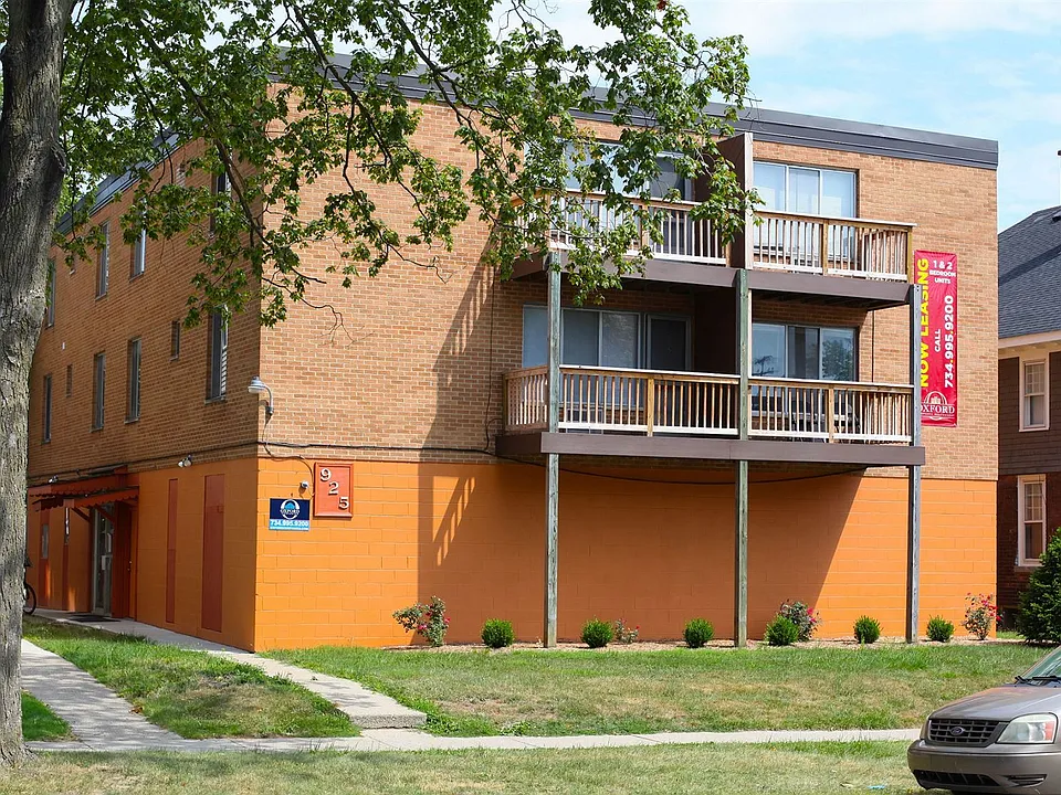 925 Church2