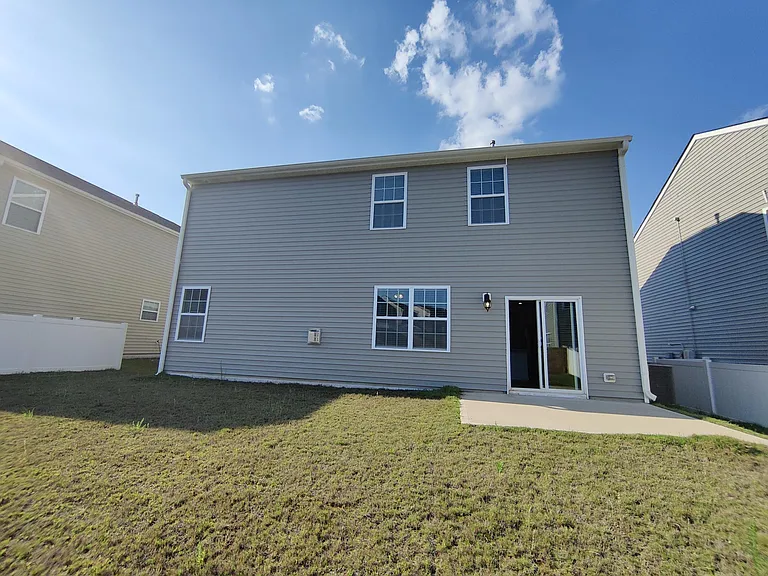 356 N Great White Way — Photo 9