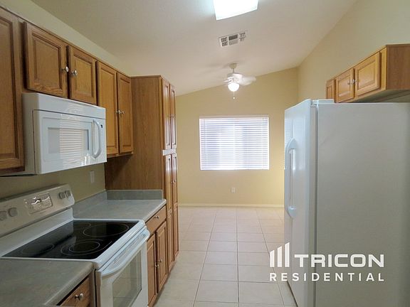 4th image of 11430 E Camino Cir
