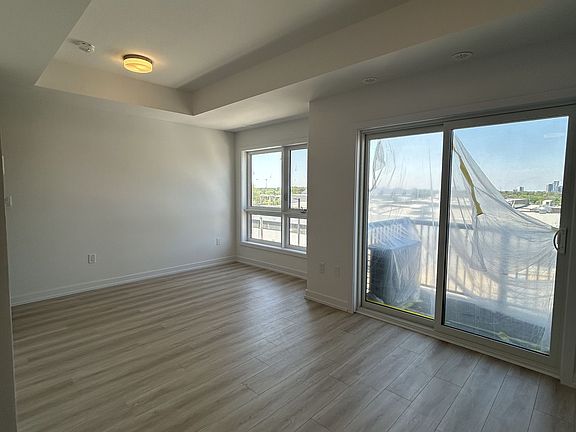 5th image of 25 Palace St #P11