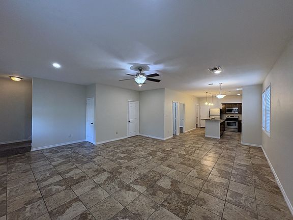 2nd image of 1601 Lenert Cir