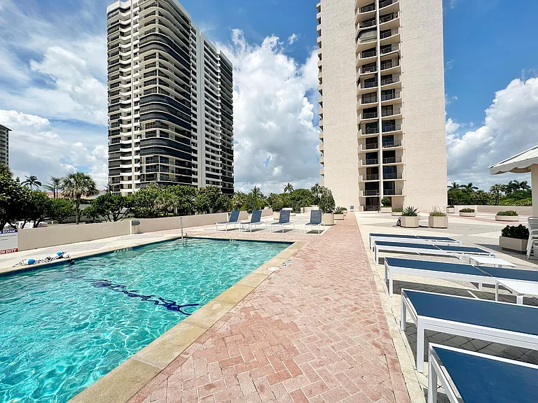 4200 N Ocean Dr #2-506 — Photo 24