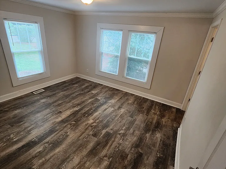 419 Gaston Ave — Photo 14