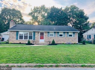 1912 Douglas Dr, Carlisle, PA 17013