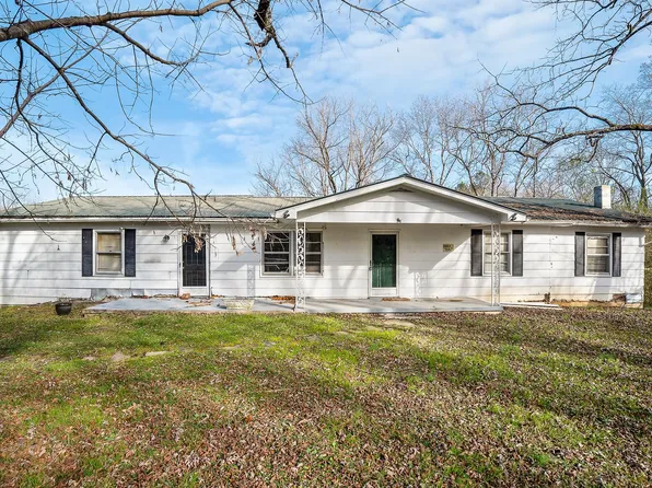 2385 Midway Rd, Smithville, TN 37166