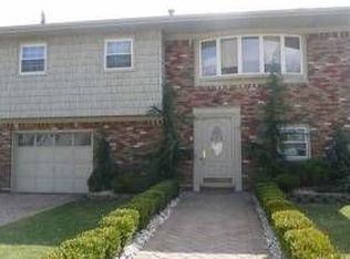 70 Florence Pl, Staten Island, NY 10309