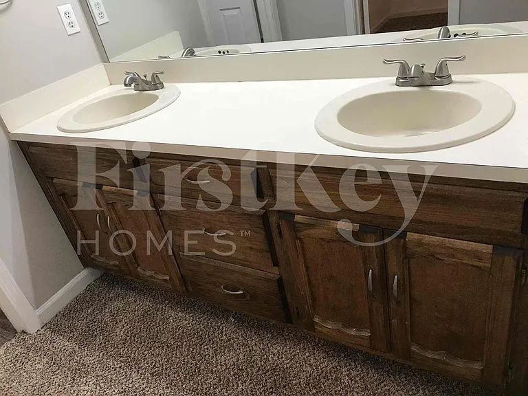 1622 Keeneland Dr — Photo 10