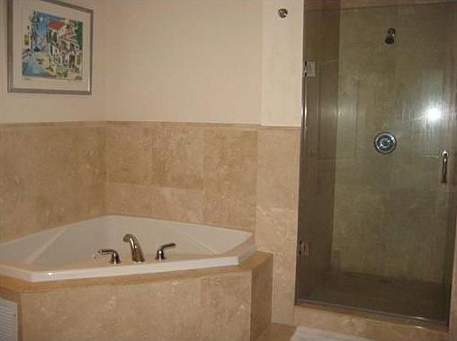 3rd image of 3083 Gifford Ln