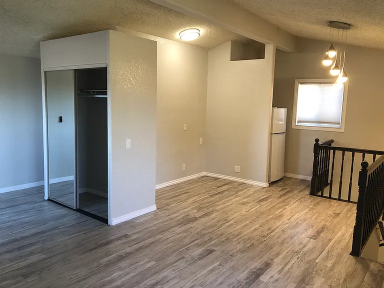 Bedroom #4/Office