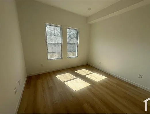 5102 Arch St #2 — Photo 7