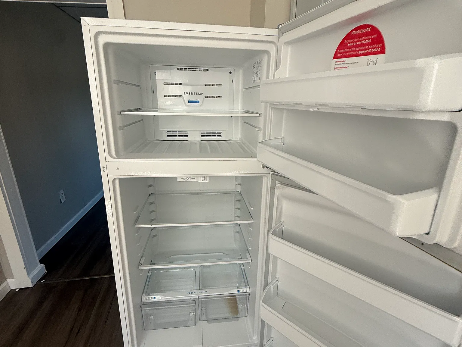 3 bed, $1,200 — Photo 4