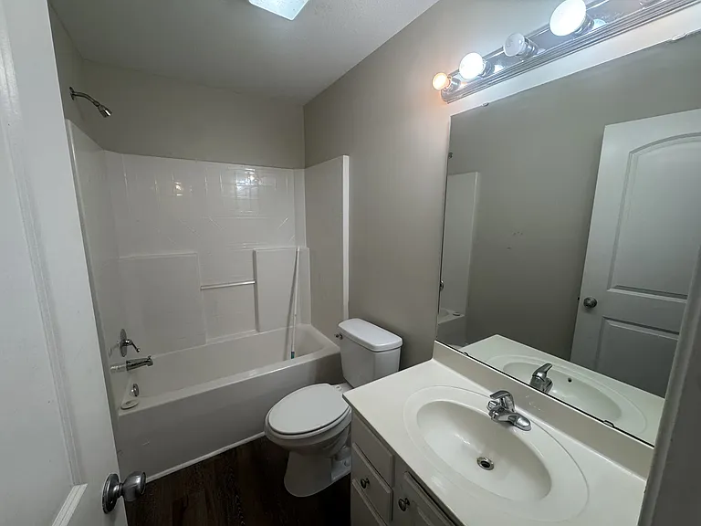 1537 C8 Pine Brook Ct #1 — Photo 13