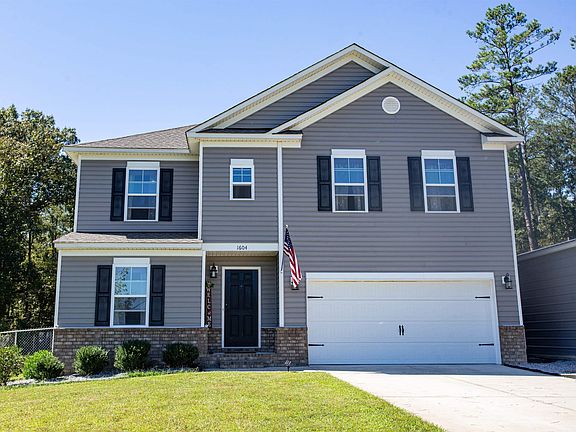 2nd image of 1604 Green Branch Cir