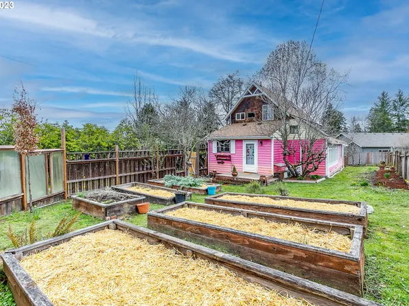 2913 Ingalls Way, Eugene, OR 97405