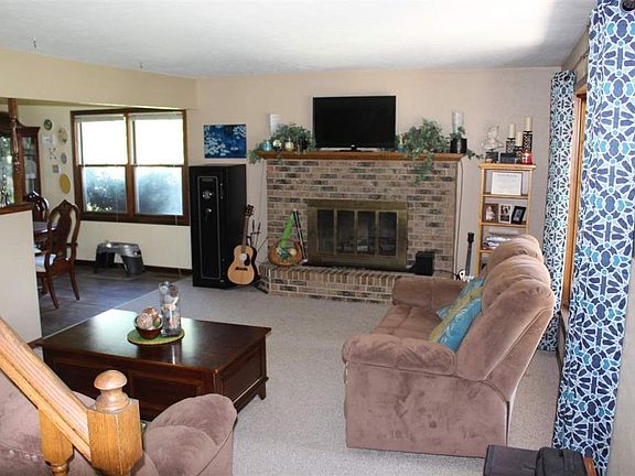 2nd image of 58426 Kimberly Ct