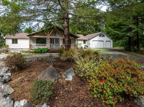 87763 Two Mile Ln, Bandon, OR 97411