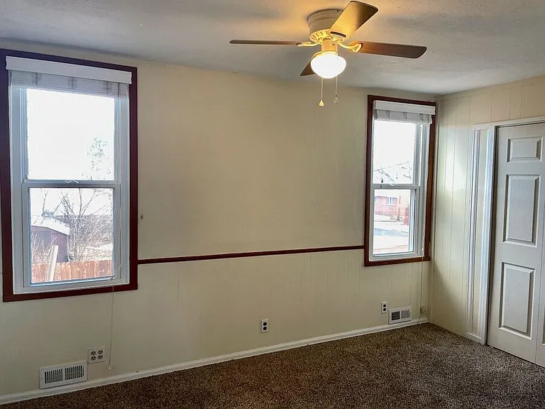 2901 Beacon St #1 — Photo 23