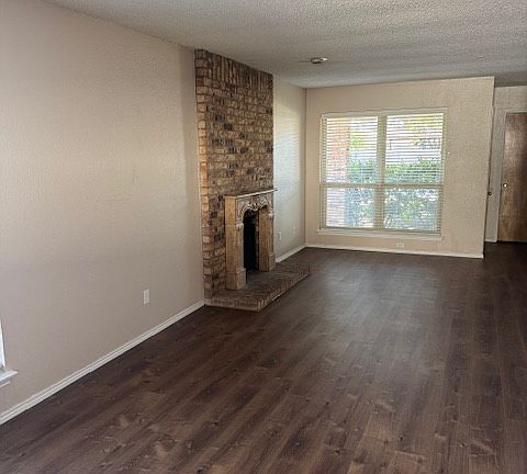 4th image of 6827 Sierra Dr