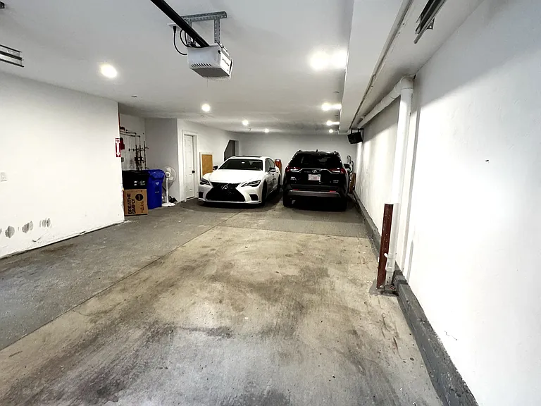 303 Silver St #1 — Photo 2