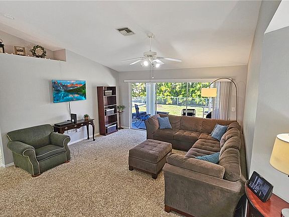 3rd image of 2709 NW 1st Pl