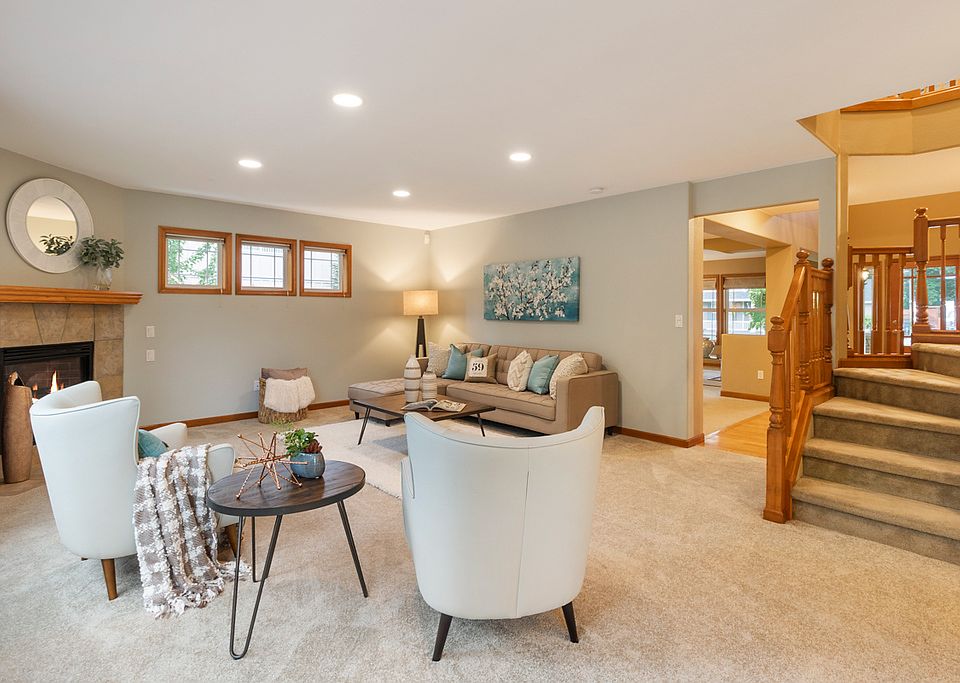 1st image of 1728 109th Avenue Ct E