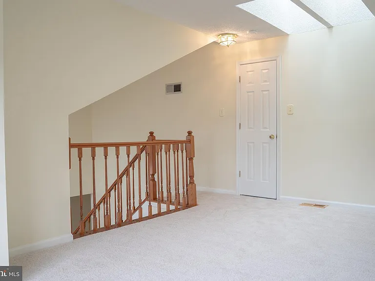 12101 Greenwood Ct #301 — Photo 46