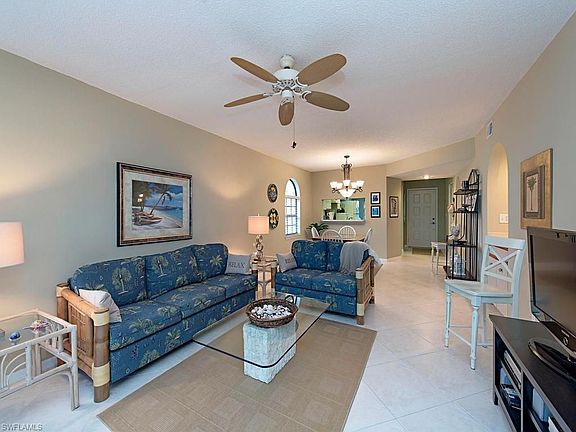3rd image of 269 Deerwood Cir APT 5
