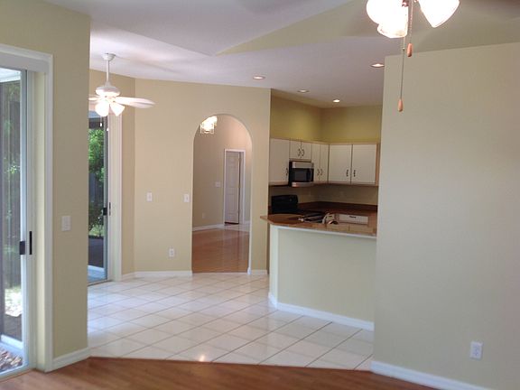 2nd image of 1838 Wood Trail St