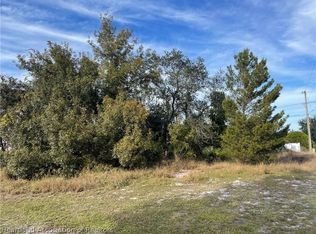 237 Lemon Rd NW, Lake Placid, FL 33852