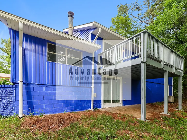 1455 Helen Ln SW — Photo 21