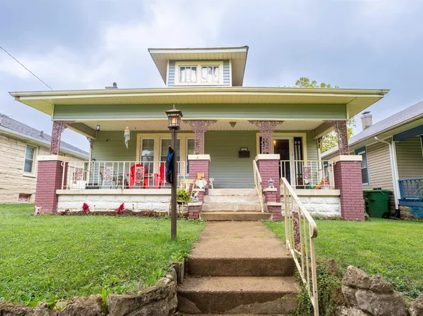 909 S 21st St, New Castle, IN 47362