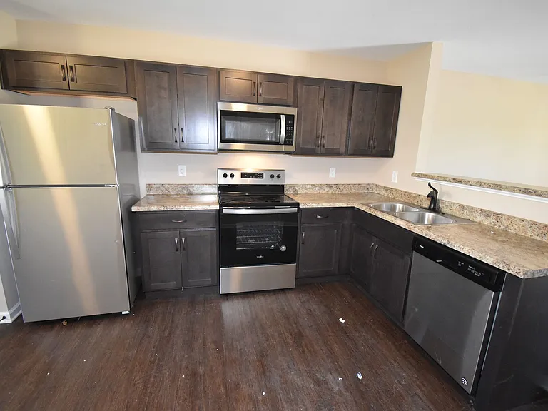 1497 Amberjack Ct — Photo 9