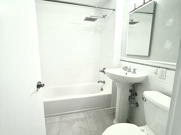 303 W 146th St #1F — Photo 8