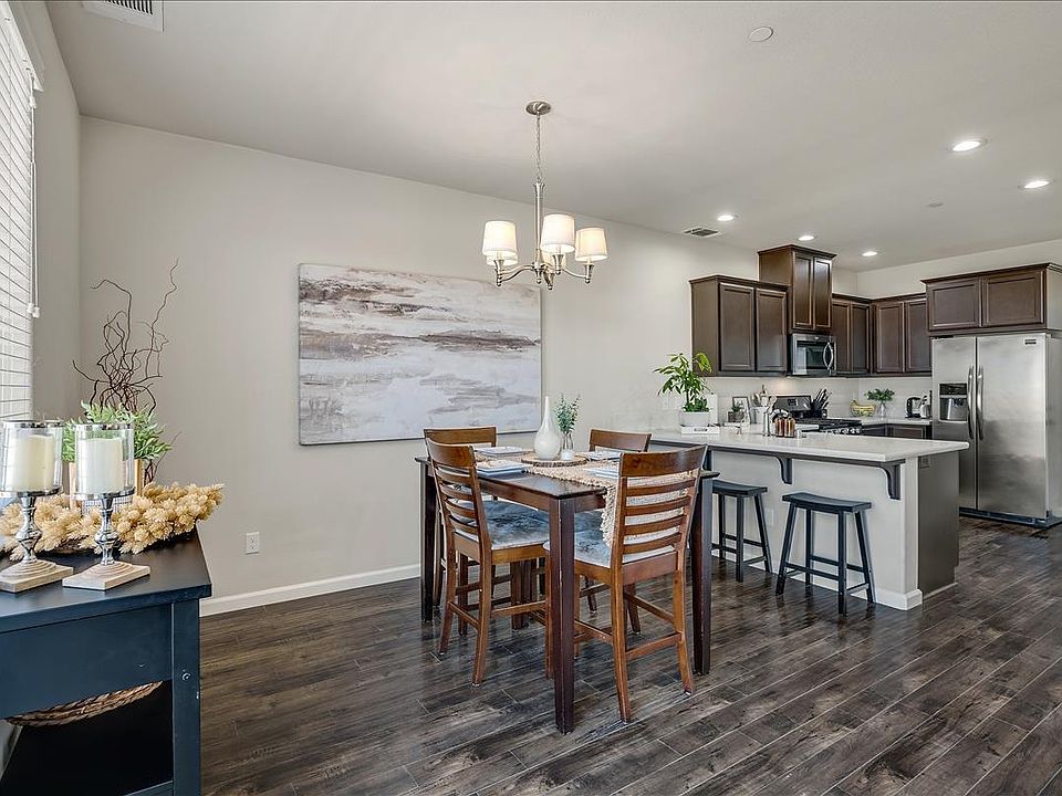 1st image of 278 Slate Ave
