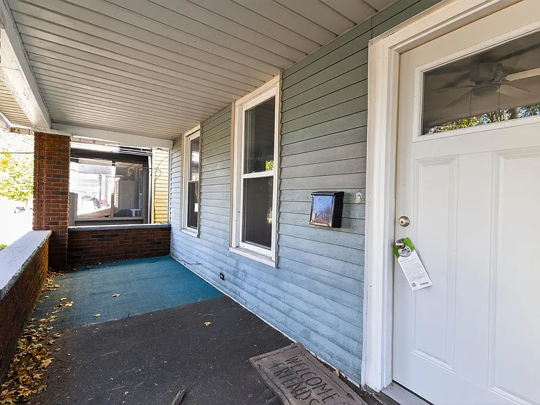 281 Parker Ave — Photo 9